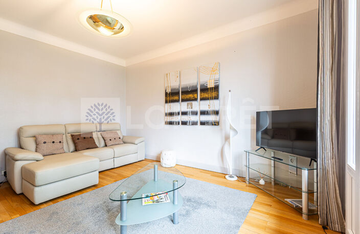 APPARTEMENT ANNECY T2 61 m² MEUBLE - Secteur rue BONLIEU- PLE... — photo 4