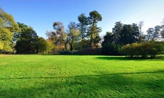 Terrain  1000 m² à vendre à Bouliac (33270)