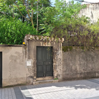 Immeuble  276000 €