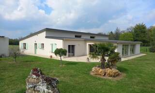 Maison 5 Pièces 206 m² à vendre à Le Blanc (36300)