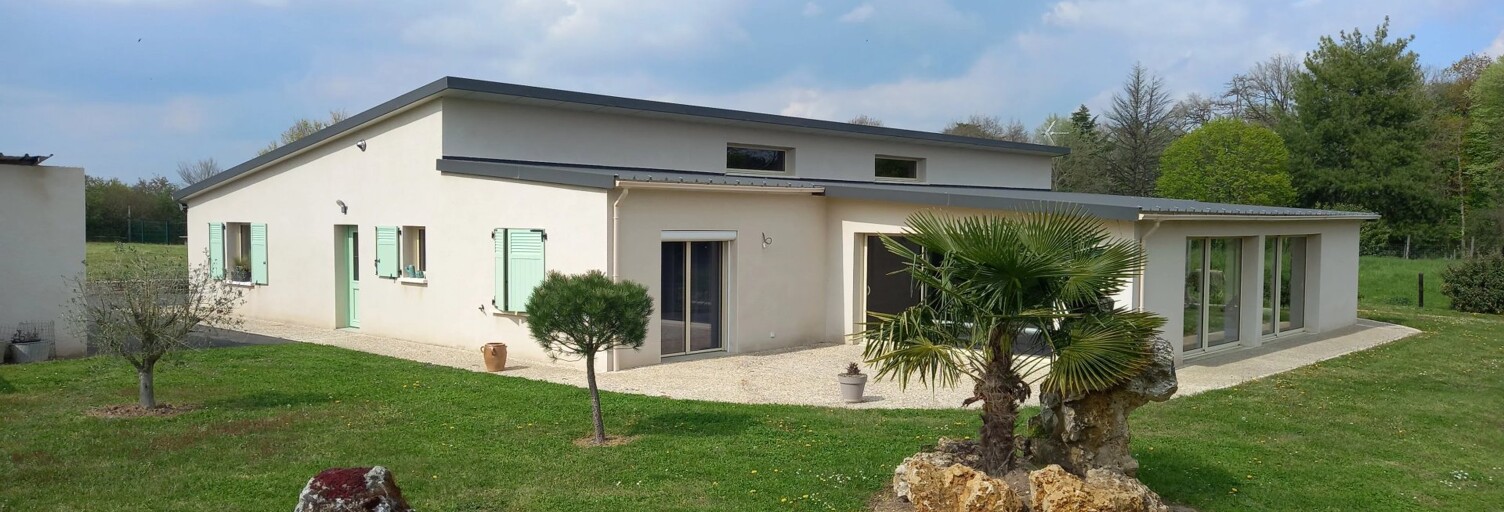 Maison 5 Pièces 206 m² à vendre à Le Blanc (36300)