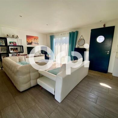 Maison 5 pièces 332800 €