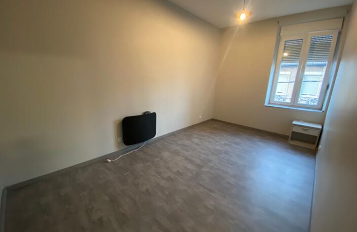 Appartement 5 pièce(s) de 116 m² — photo 3