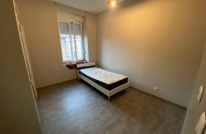 Appartement 5 pièce(s) de 116 m² — photo 4