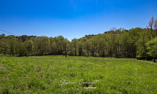 Terrain  1711 m² à vendre à Saint-Vincent-de-Connezac (24190)
