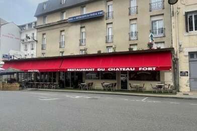 Commerce 40 pièces 830000 €