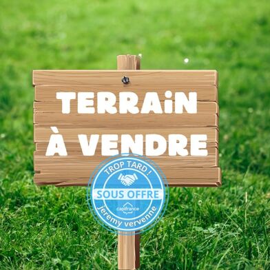 Terrain  74500 €