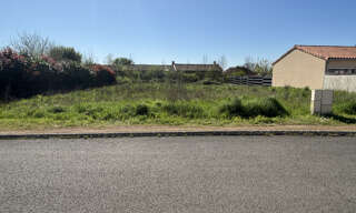 Terrain  878 m² à vendre à Château-Larcher (86370)