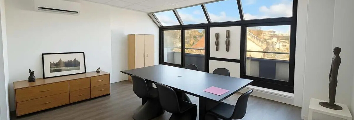 Bureau  140 m² à louer à Boulogne-Billancourt (92100)