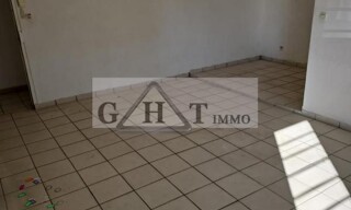 Bureau  80 m² à louer à Meaux (77100)