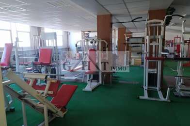 Local industriel  1280000 €