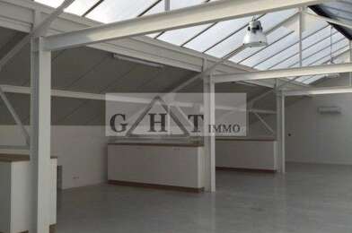 Local industriel  940000 €