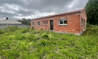 Maison 1 Pièce 104 m² à vendre à La Cassaigne (11270)