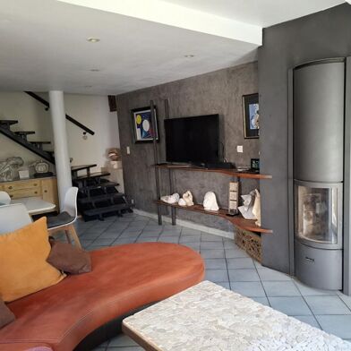 Maison 7 pièces 230000 €