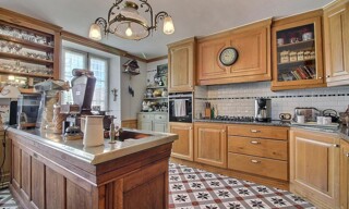 Maison 10 Pièces 320 m² à vendre à Montbéliard (25200)