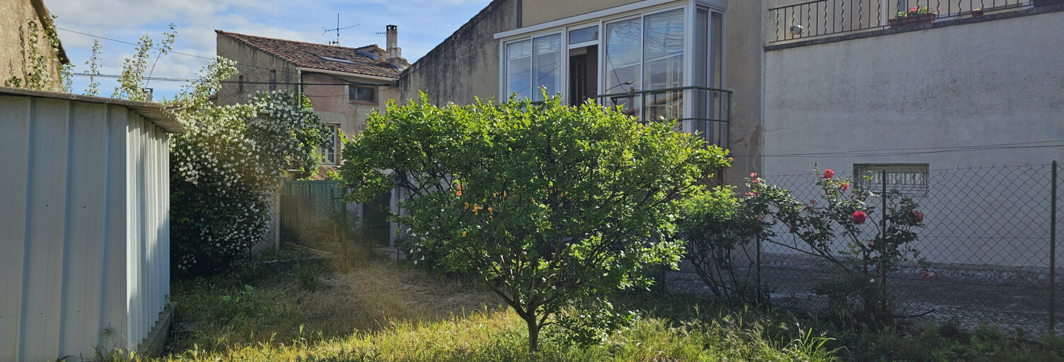 Immeuble  152 m² à vendre à La Roque-d'Anthéron (13640)