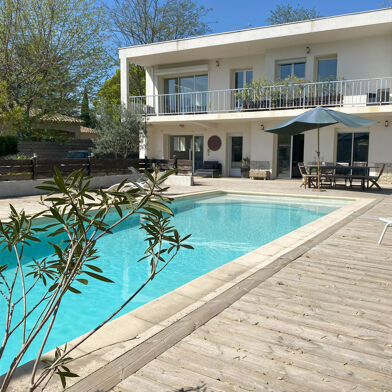 Maison 6 pièces 995000 €