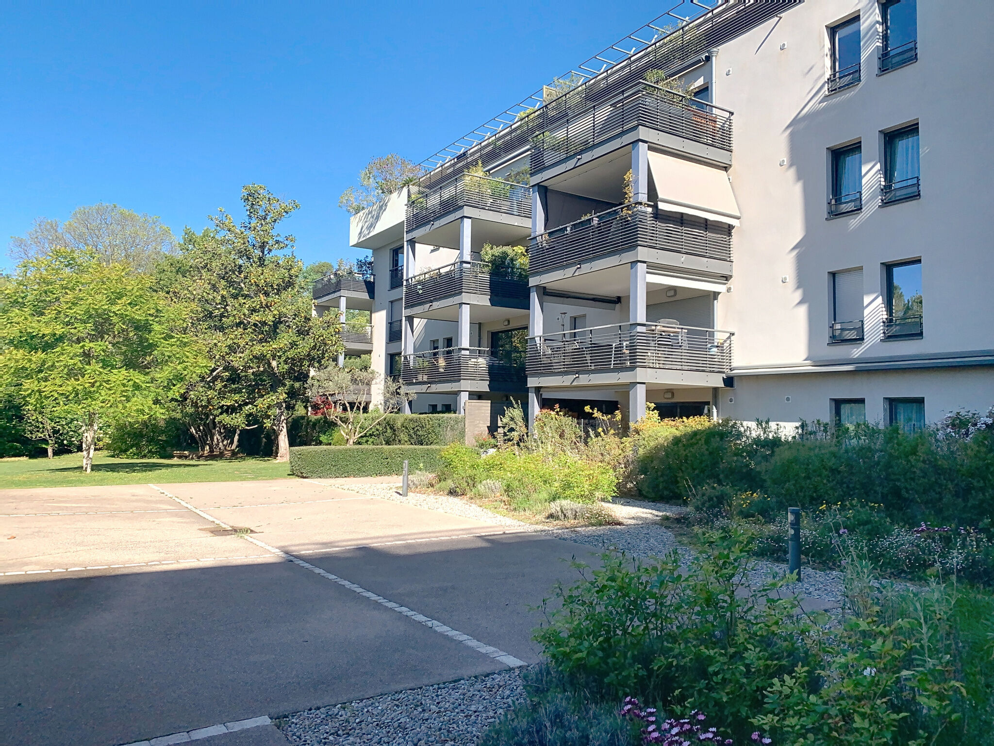 Appartement 3 pièces  à vendre Aix-en-Provence 13090