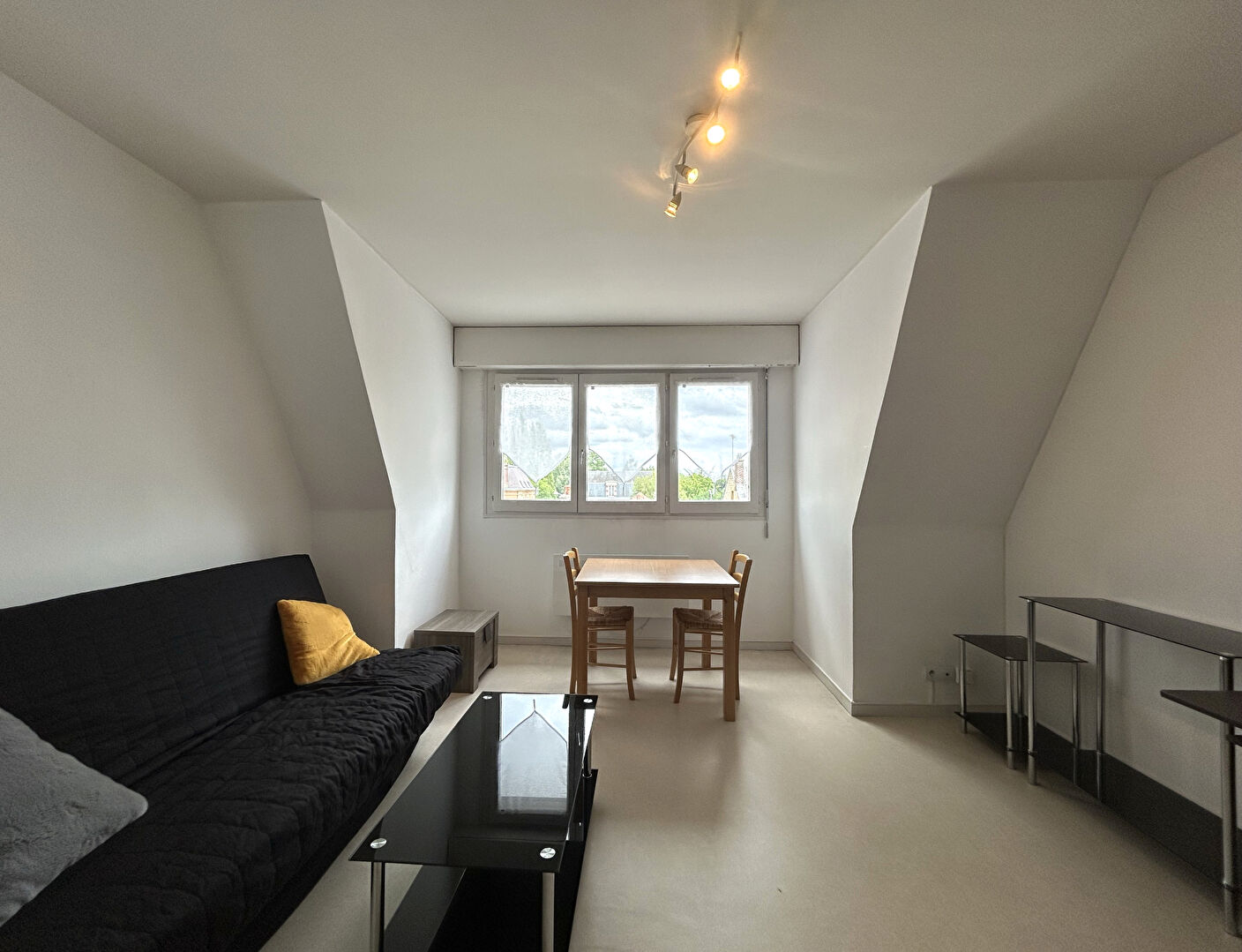Appartement 1 pièces  à louer Charleville-Mézières 08000