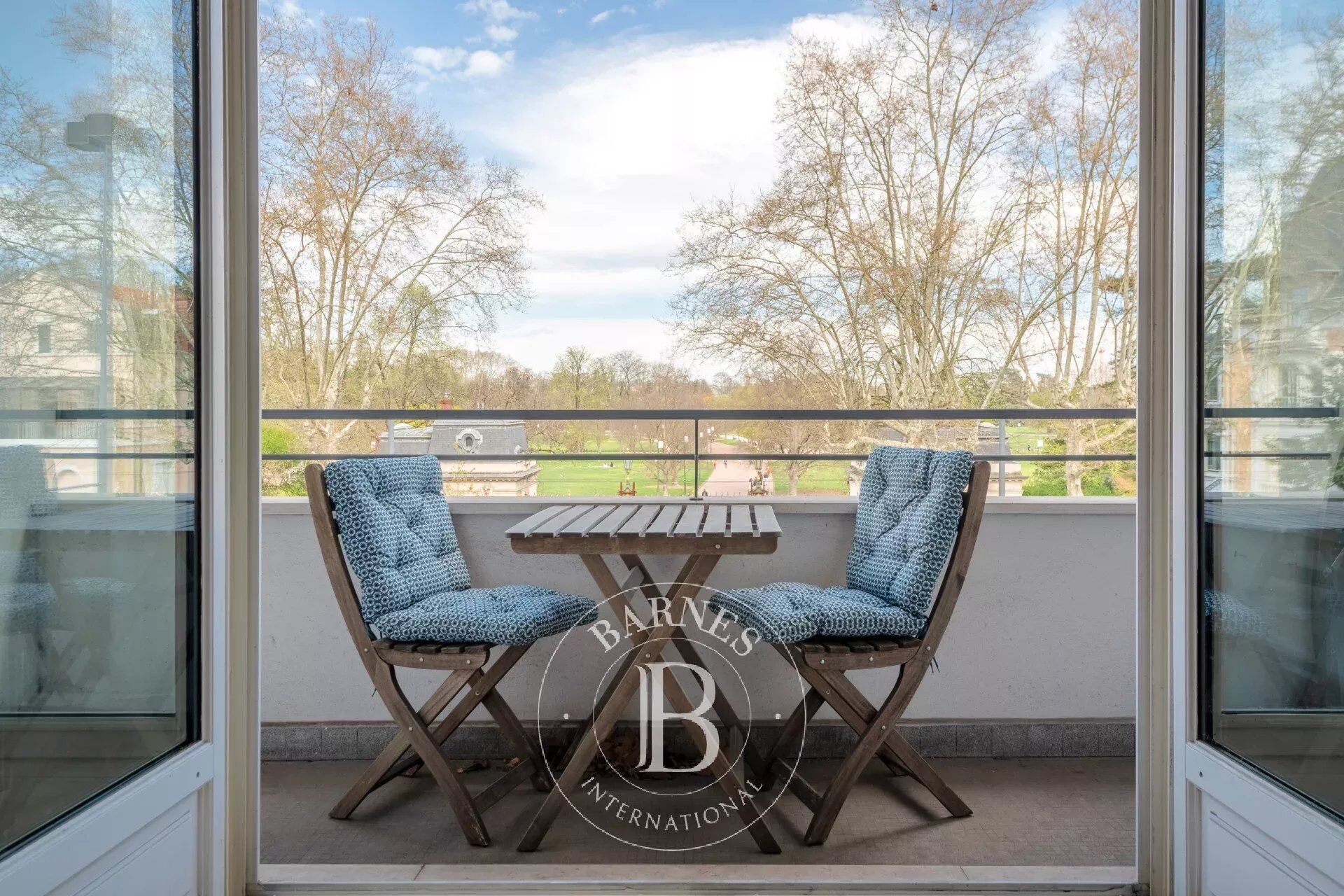 Appartement L T6