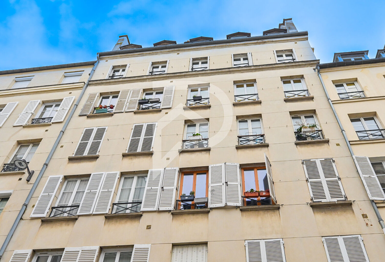 En exclusivité un 3 pièces au coeur du quartier Gros Caillou ! — photo 1