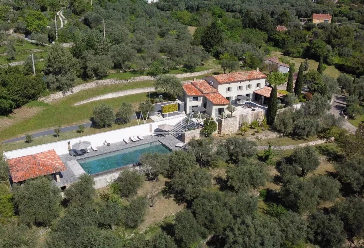Bastide d'exception avec vue - Tourrettes — photo 1
