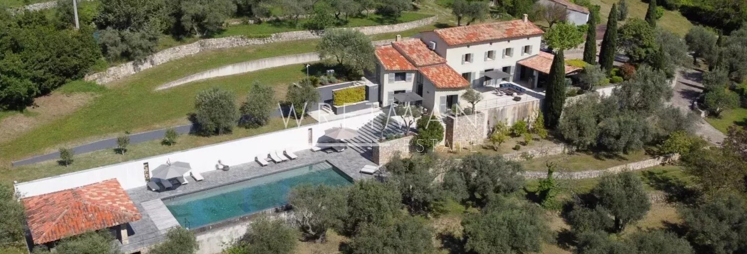 Maison 7 Pièces 320 m² à vendre à Tourrettes (83440)