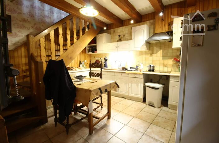 Maison de village en pierre entièrement reconstruite avec terras — photo 3