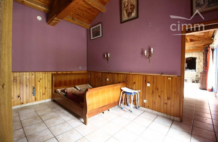 Maison de village en pierre entièrement reconstruite avec terras — photo 4