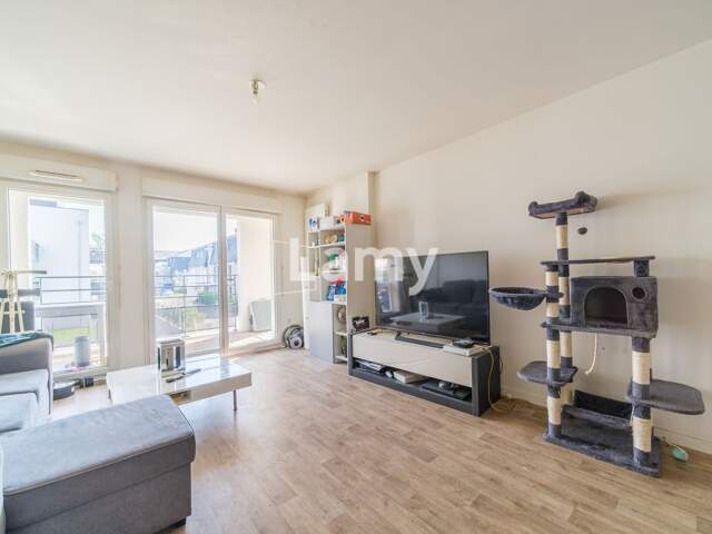 Idéal investisseur : F2 loué résidence moderne à S — photo du bien