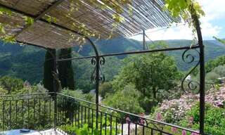 Maison 5 Pièces 66 m² à vendre à Gilette (06830)