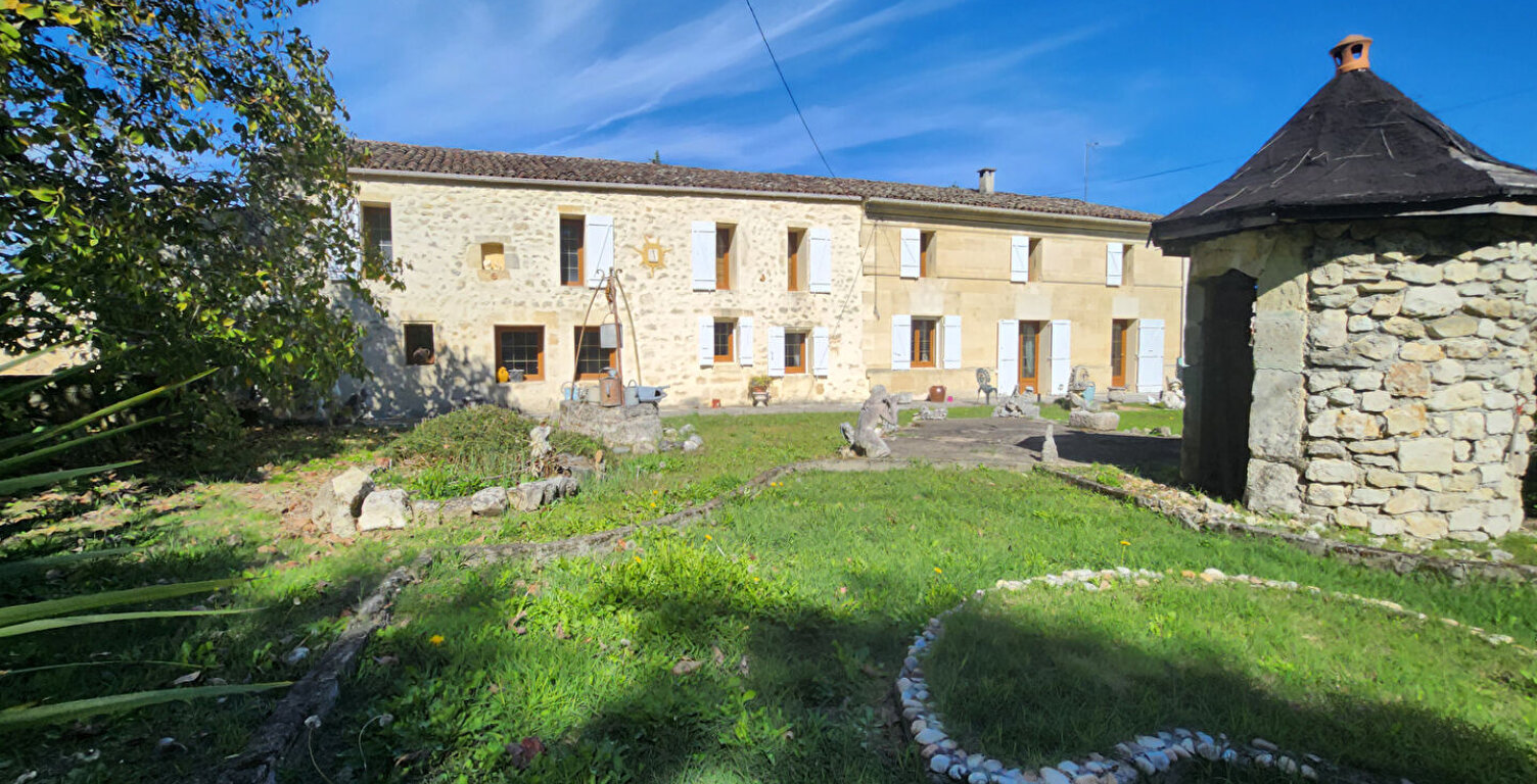 OPPORTUNITÉ - VIAGER OCCUPE, maison en pierre de 196 m2 et dépendances sur jardin — photo 1