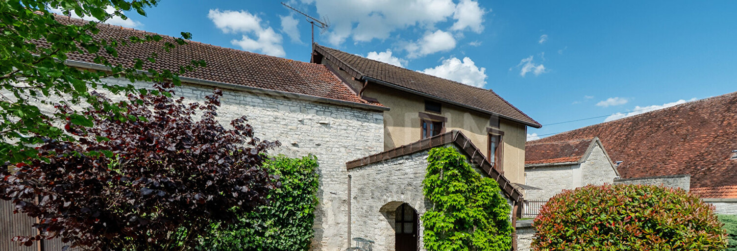 Maison 3 Pièces 107 m² à vendre à Sainte-Vertu (89310)