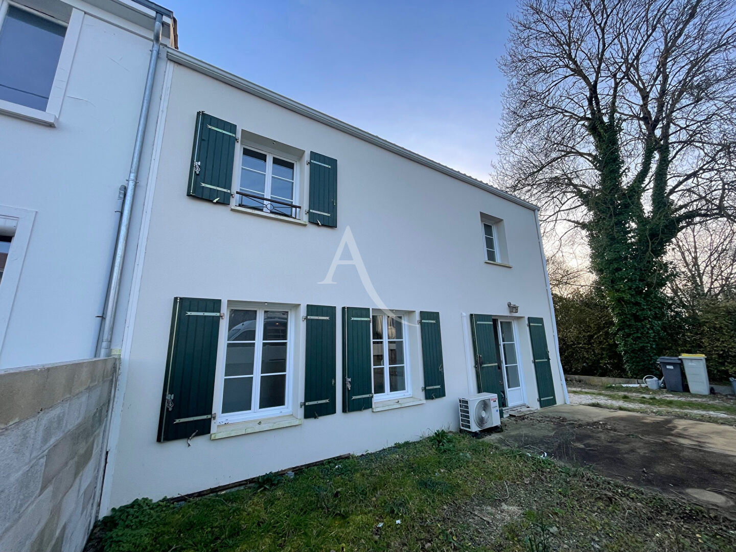 Villa / Maison  T3 à vendre Rochefort 17300