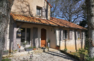 QUINCAY - MAISON T 6 — photo du bien