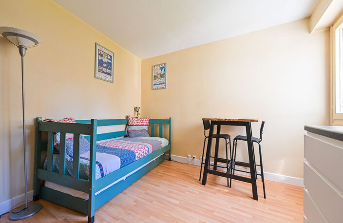 Adresse prisée avenue de Villars — photo 2