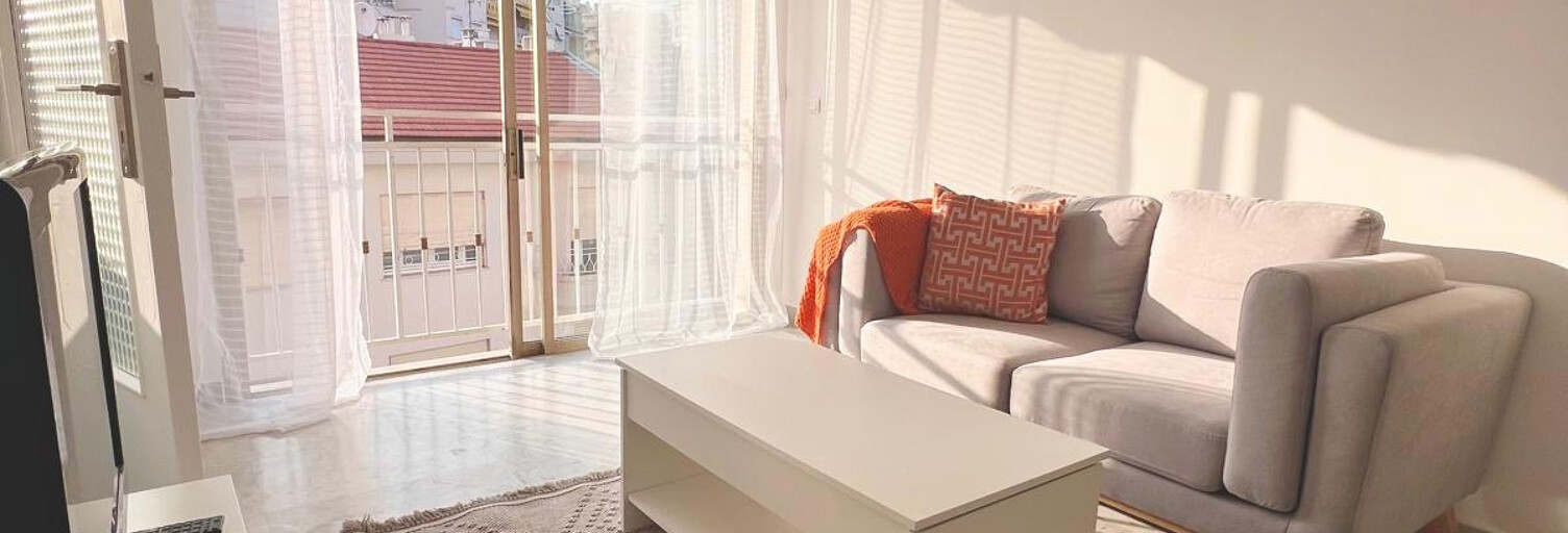 Appartement 1 Pièce 27 m² à vendre à Le Cannet (06110)