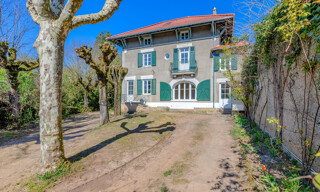 Maison 8 Pièces 195 m² à louer à Tassin-la-Demi-Lune (69160)