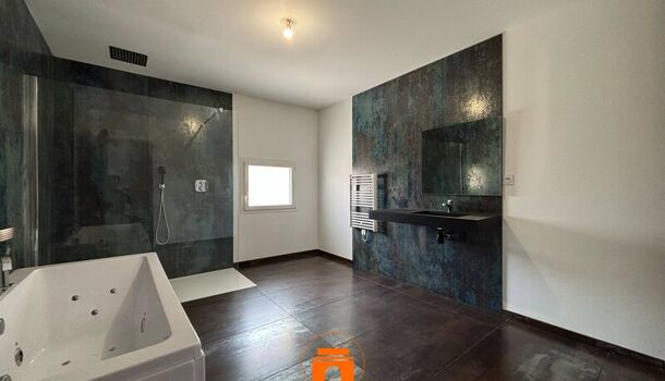 Villa / Maison 5 pièces  à vendre Montélimar 26200