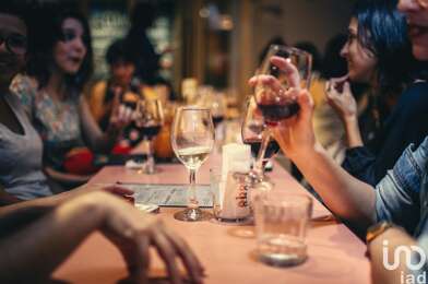 Commerce  198000 €