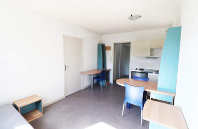 Appartement 28 m2 en résidence étudiante avec bail de location — photo du bien