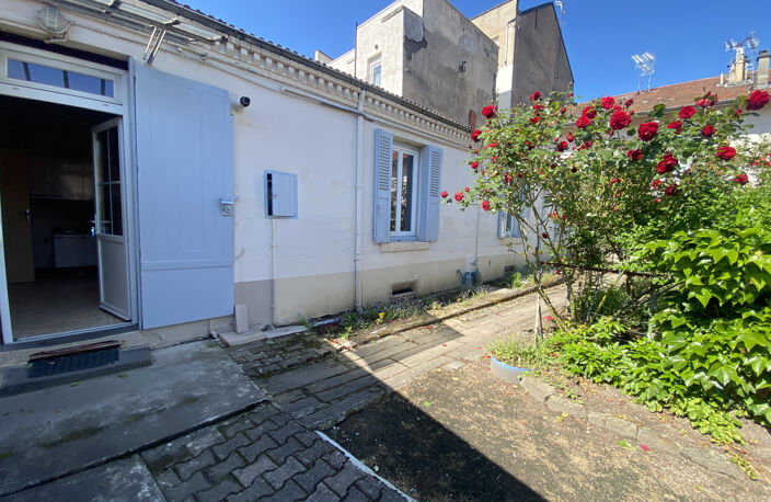 Roanne Mulsant, proche gare, Maison de ville avec jardin à r — photo 5