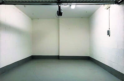 Garage en sous-sol au centre-ville — photo du bien