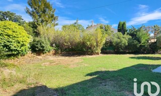 Terrain  402 m² à vendre à Fréjus (83370)