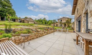 Maison 6 Pièces 174 m² à vendre à Aigondigné (79370)