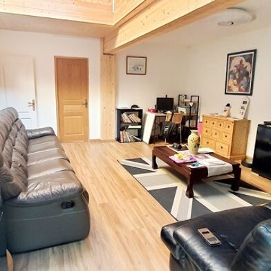 Maison 5 pièces 299999 €