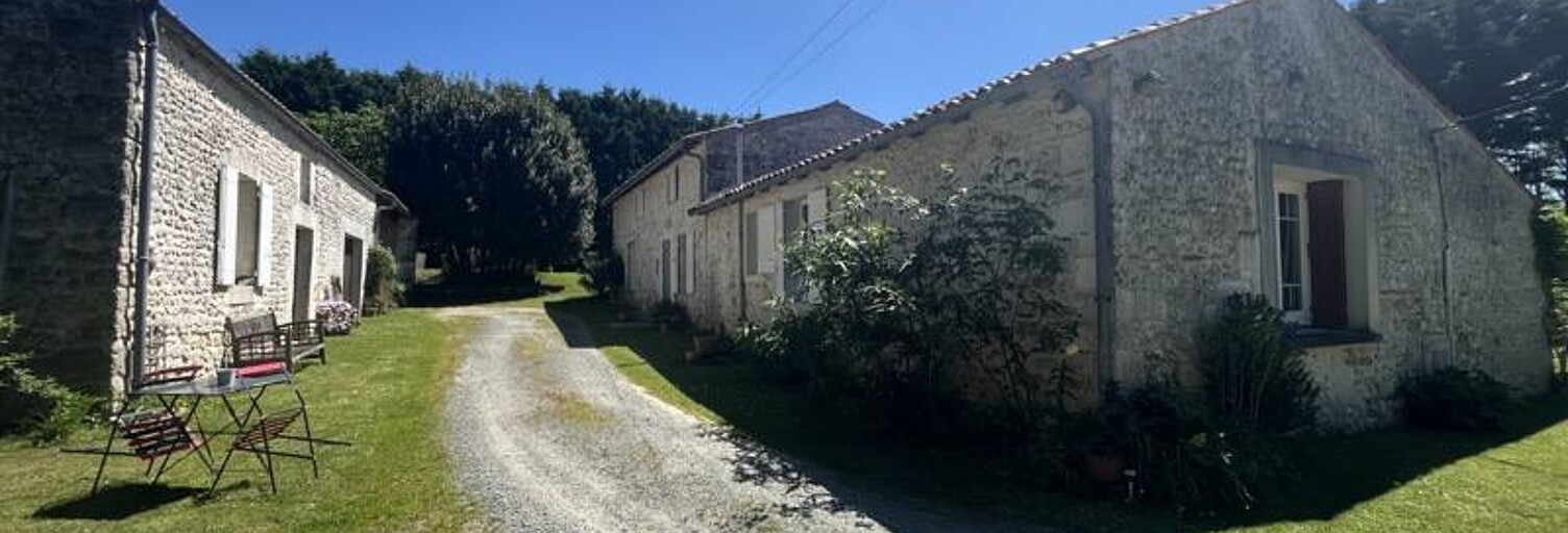 Maison 8 Pièces 175 m² à vendre à Cabariot (17430)