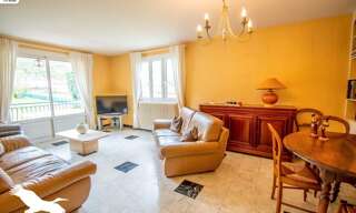 Maison 9 Pièces 201 m² à vendre à Foix (09000)