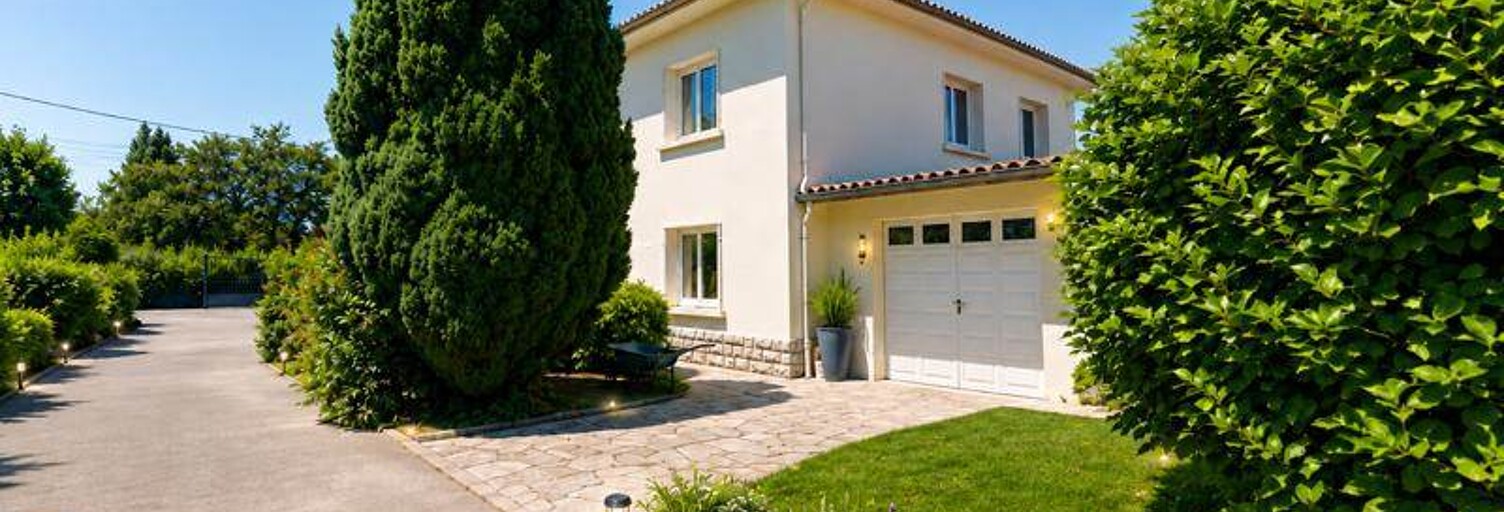 Maison 9 Pièces 201 m² à vendre à Foix (09000)