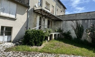 Maison 5 Pièces 131 m² à vendre à Montmoreau (16190)